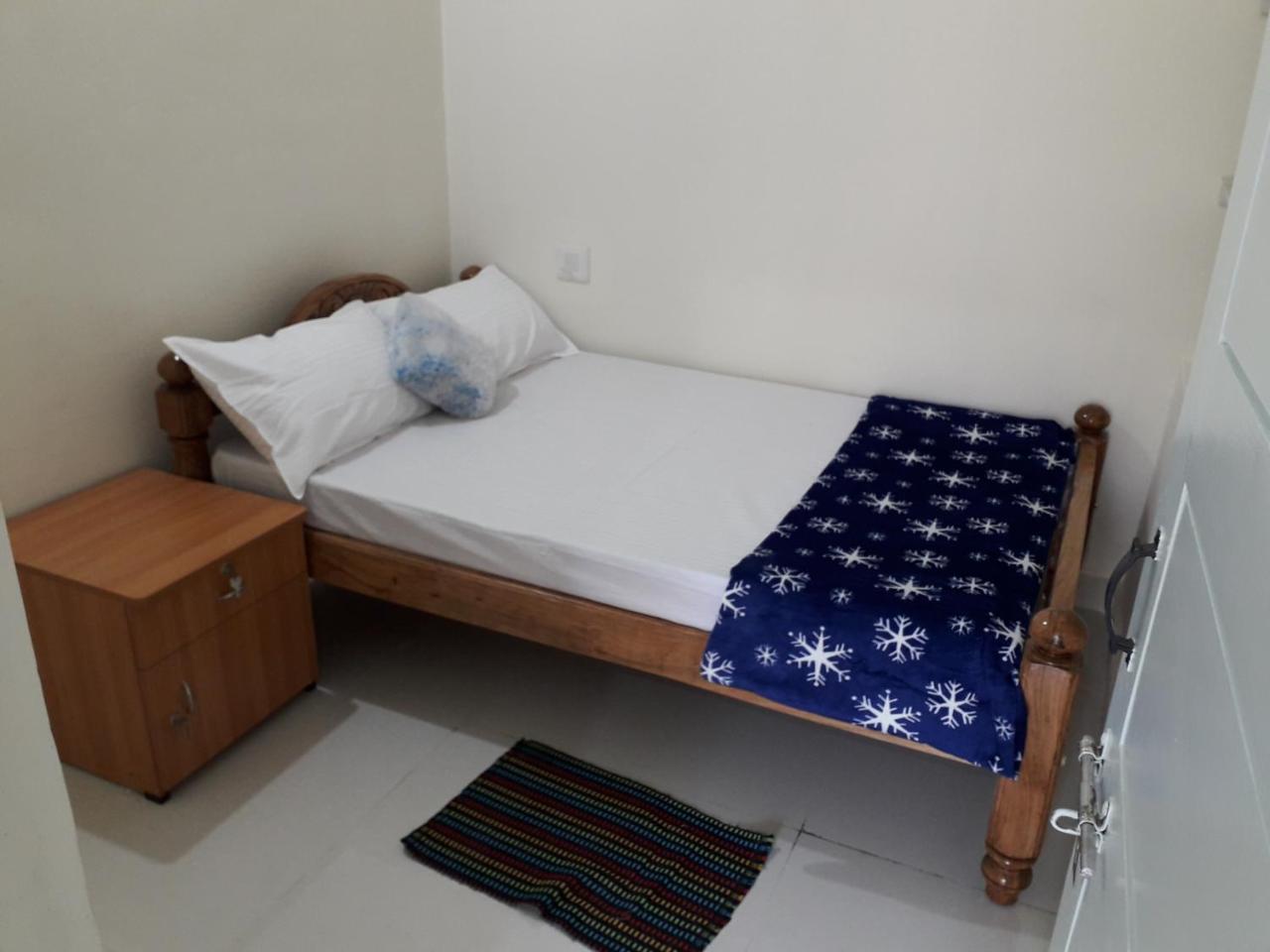 Wheel To Hills Stay Inn Service Apartments จิกมากาลูร์ ภายนอก รูปภาพ